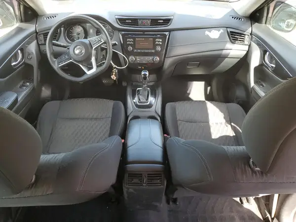 5N1AT2MT3HC833972 2017 NISSAN ROGUE - Image 8