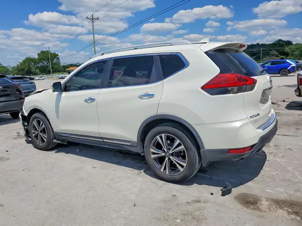 5N1AT2MT3HC843739 2017 NISSAN ROGUE - Image 2