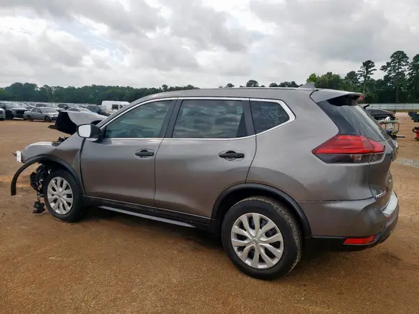 5N1AT2MT3HC844714 2017 NISSAN ROGUE - Image 2