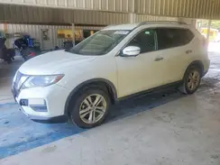 5N1AT2MT3HC846141 2017 NISSAN ROGUE