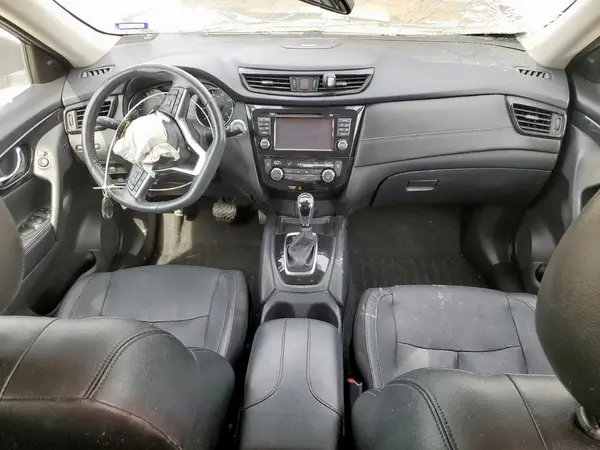 5N1AT2MT3HC855499 2017 NISSAN ROGUE - Image 8