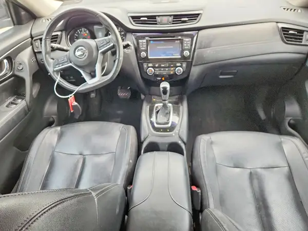 5N1AT2MT3HC862629 2017 NISSAN ROGUE - Image 8