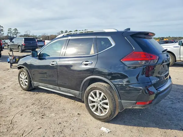 5N1AT2MT3HC885120 2017 NISSAN ROGUE - Image 2