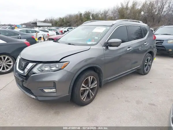 5N1AT2MT3HC885537 2017 NISSAN ROGUE - Image 2