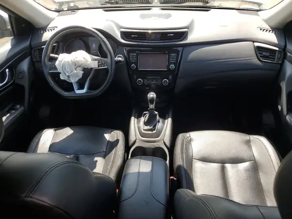 5N1AT2MT3HC885683 2017 NISSAN ROGUE - Image 8