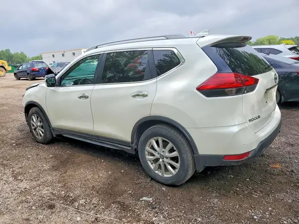 5N1AT2MT3HC891631 2017 NISSAN ROGUE - Image 2