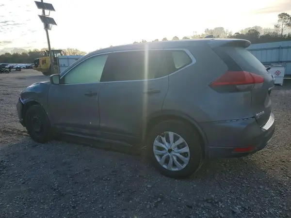 5N1AT2MT3HC893427 2017 NISSAN ROGUE - Image 2