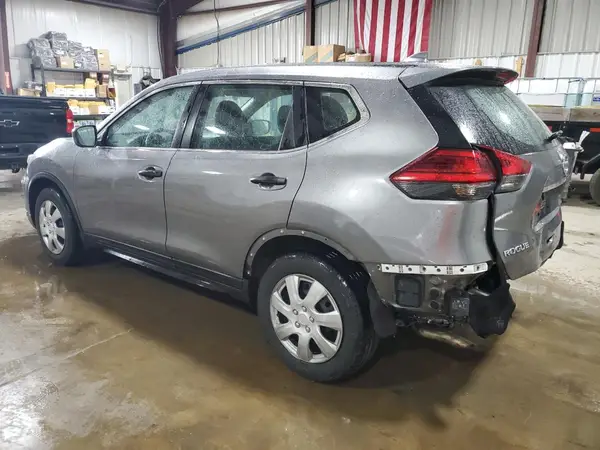 5N1AT2MT3HC893914 2017 NISSAN ROGUE - Image 2