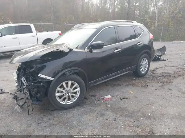5N1AT2MT3JC701719 2018 NISSAN ROGUE - Image 2