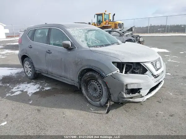 5N1AT2MT3JC702322 2018 NISSAN ROGUE - Image 1