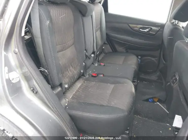 5N1AT2MT3JC702322 2018 NISSAN ROGUE - Image 8