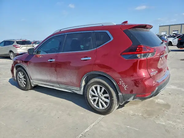 5N1AT2MT3JC707228 2018 NISSAN ROGUE - Image 2