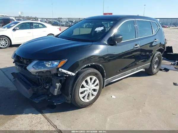 5N1AT2MT3JC709206 2018 NISSAN ROGUE - Image 2