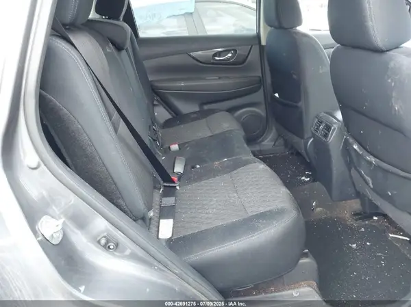 5N1AT2MT3JC712655 2018 NISSAN ROGUE - Image 8