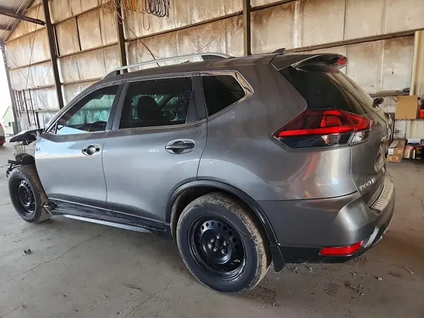 5N1AT2MT3JC721159 2018 NISSAN ROGUE - Image 2