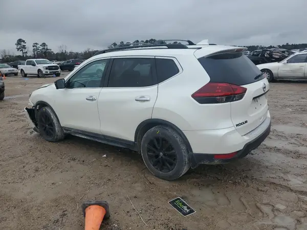 5N1AT2MT3JC721825 2018 NISSAN ROGUE - Image 2