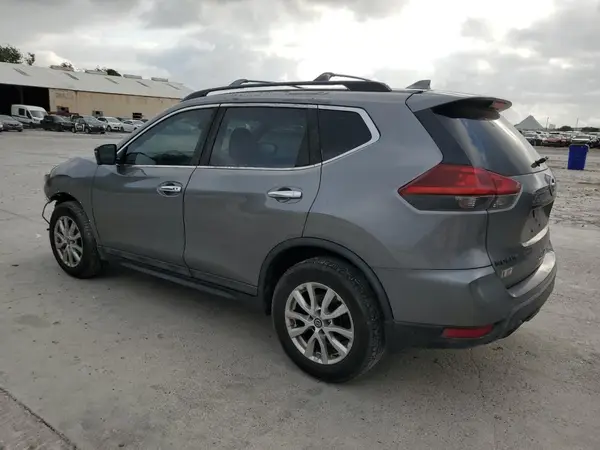 5N1AT2MT3JC740777 2018 NISSAN ROGUE - Image 2