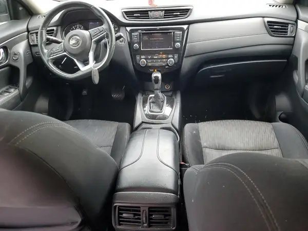 5N1AT2MT3JC740777 2018 NISSAN ROGUE - Image 8