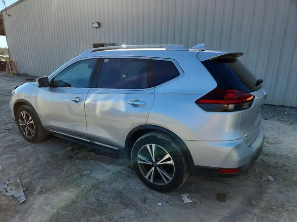 5N1AT2MT3JC741184 2018 NISSAN ROGUE - Image 2