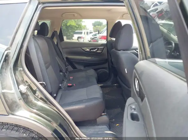 5N1AT2MT3JC741542 2018 NISSAN ROGUE - Image 8