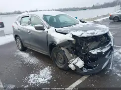 5N1AT2MT3JC747227 2018 NISSAN ROGUE