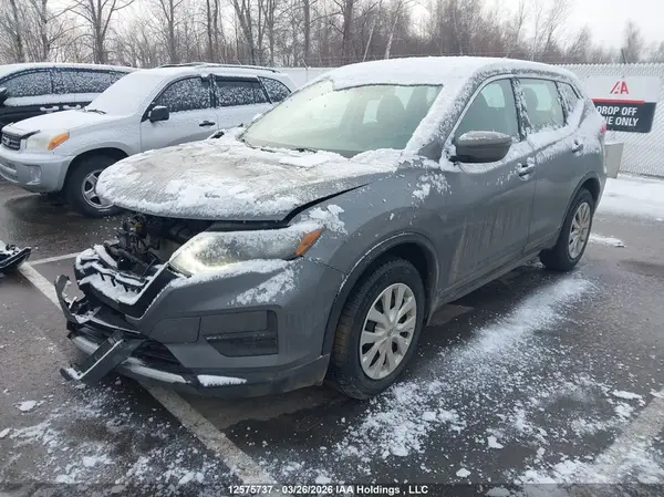 5N1AT2MT3JC747227 2018 NISSAN ROGUE - Image 2