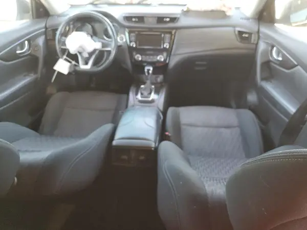 5N1AT2MT3JC758566 2018 NISSAN ROGUE - Image 8