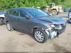 5N1AT2MT3JC770202 2018 NISSAN ROGUE