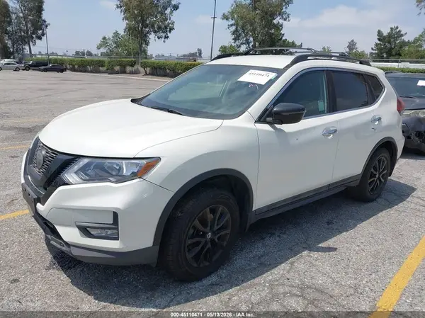 5N1AT2MT3JC771561 2018 NISSAN ROGUE - Image 2