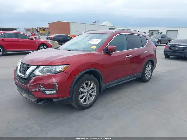 5N1AT2MT3JC772810 2018 NISSAN ROGUE - Image 2