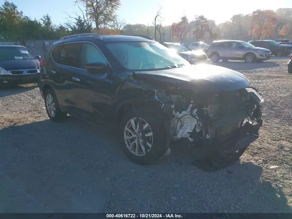 5N1AT2MT3JC777408 2018 NISSAN ROGUE - Image 1