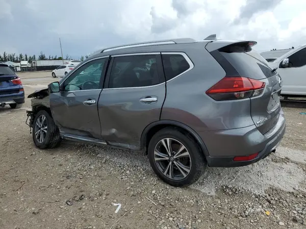 5N1AT2MT3JC782690 2018 NISSAN ROGUE - Image 2