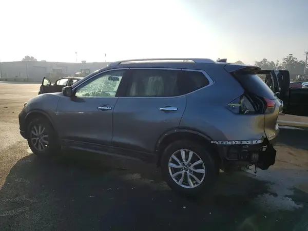 5N1AT2MT3JC785105 2018 NISSAN ROGUE - Image 2