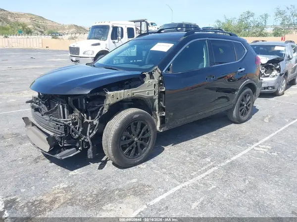 5N1AT2MT3JC785993 2018 NISSAN ROGUE - Image 2