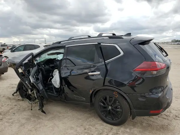 5N1AT2MT3JC788196 2018 NISSAN ROGUE - Image 2