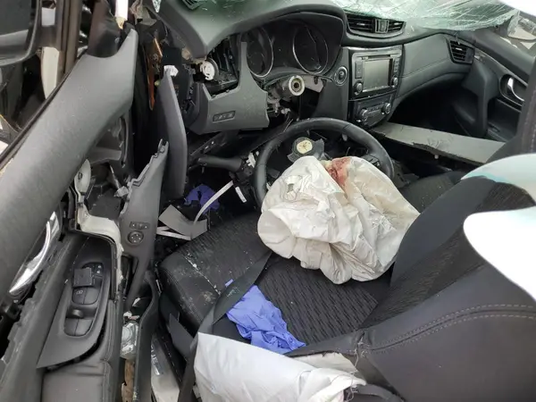 5N1AT2MT3JC788196 2018 NISSAN ROGUE - Image 8