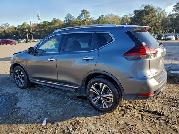 5N1AT2MT3JC793107 2018 NISSAN ROGUE - Image 2