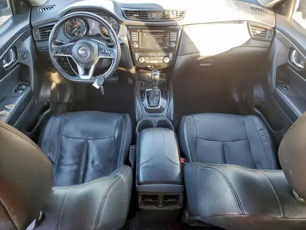 5N1AT2MT3JC793107 2018 NISSAN ROGUE - Image 8