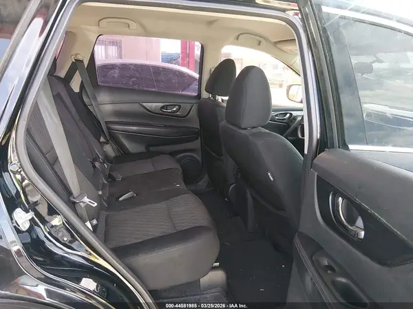 5N1AT2MT3JC803800 2018 NISSAN ROGUE - Image 8