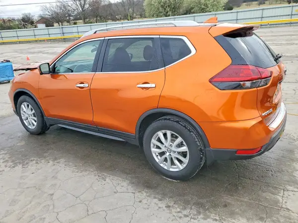 5N1AT2MT3JC807846 2018 NISSAN ROGUE - Image 2