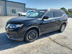 5N1AT2MT3JC811055 2018 NISSAN ROGUE