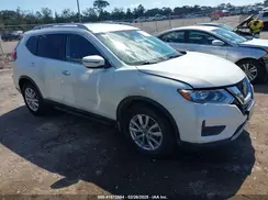5N1AT2MT3JC811833 2018 NISSAN ROGUE