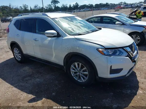 5N1AT2MT3JC811833 2018 NISSAN ROGUE - Image 1