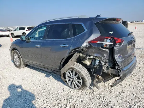 5N1AT2MT3JC817289 2018 NISSAN ROGUE - Image 2