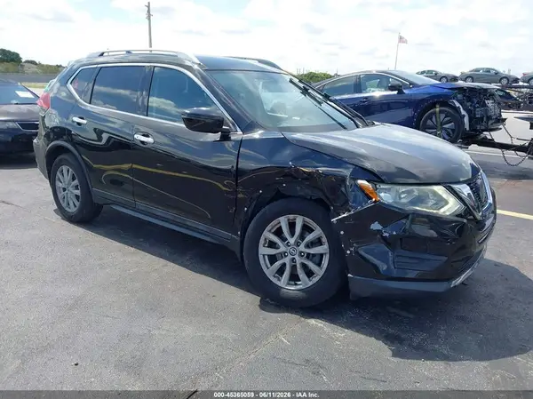 5N1AT2MT3JC819608 2018 NISSAN ROGUE