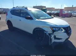 5N1AT2MT3JC823822 2018 NISSAN ROGUE
