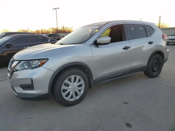 5N1AT2MT3JC830043 2018 NISSAN ROGUE - Image 1