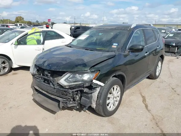 5N1AT2MT3JC834089 2018 NISSAN ROGUE - Image 2