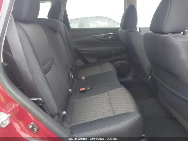 5N1AT2MT3JC840815 2018 NISSAN ROGUE - Image 8