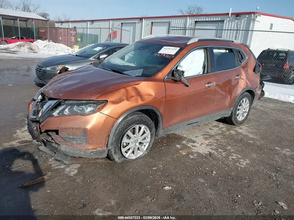 5N1AT2MT3KC703844 2019 NISSAN ROGUE - Image 2